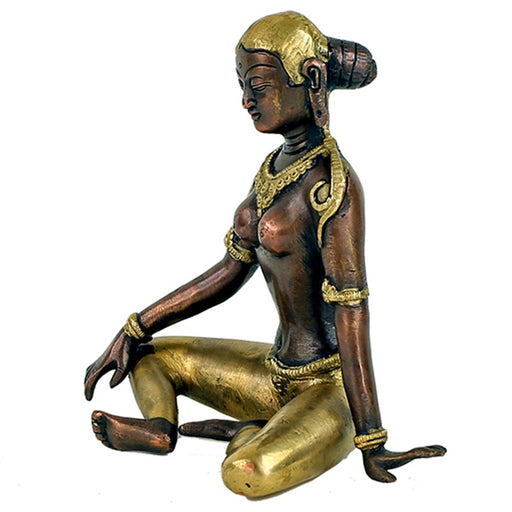 Parvati statue two-coloured image