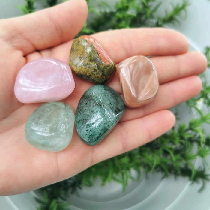 Fertility Boost Healing Crystal Kit image