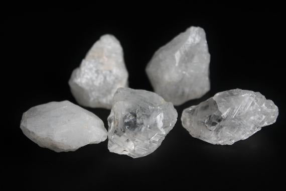 Bergkrystall ice clear Rå Medium AAA+ kvalitet image